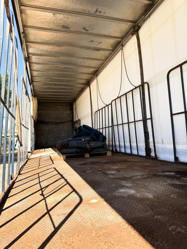 1998 Haulmark / Freighter 32 Pallet B Double Curtainsider Combination