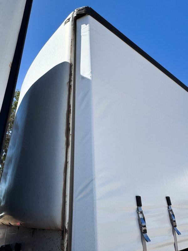 1998 Haulmark / Freighter 32 Pallet B Double Curtainsider Combination