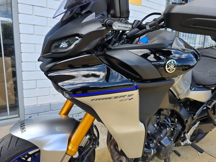 2024 YAMAHA TRACER 9 GT+ (MT09TRASP2) silver