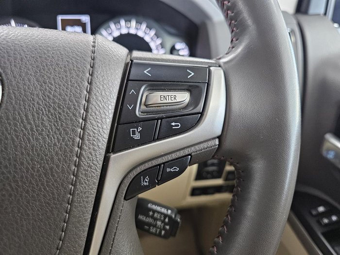 2018 Toyota Landcruiser Sahara VDJ200R 4X4 Dual Range White