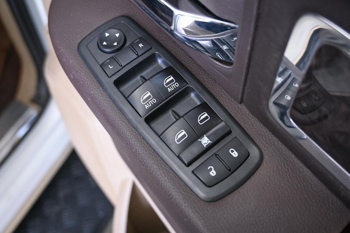 2011 RAM 3500 Laramie Longhorn