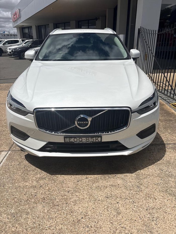 2021 Volvo XC60 T5 Momentum