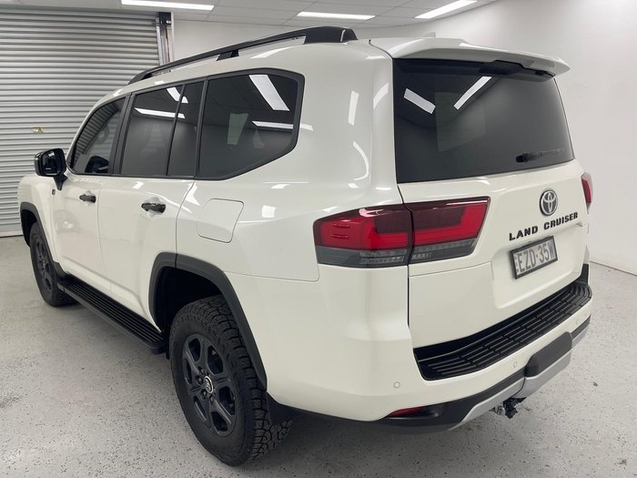 2022 Toyota Landcruiser GR Sport FJA300R 4X4 Dual Range Crystal Pearl