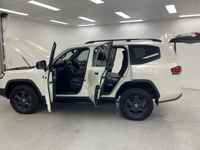 2022 Toyota Landcruiser GR Sport FJA300R 4X4 Dual Range Crystal Pearl
