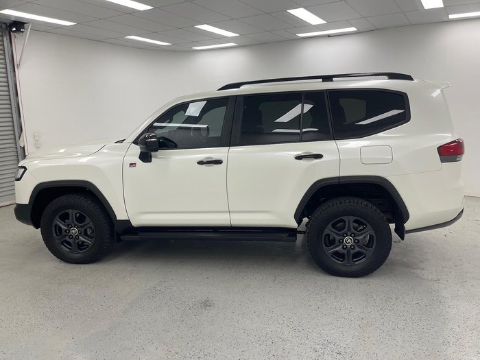 2022 Toyota Landcruiser GR Sport FJA300R 4X4 Dual Range Crystal Pearl