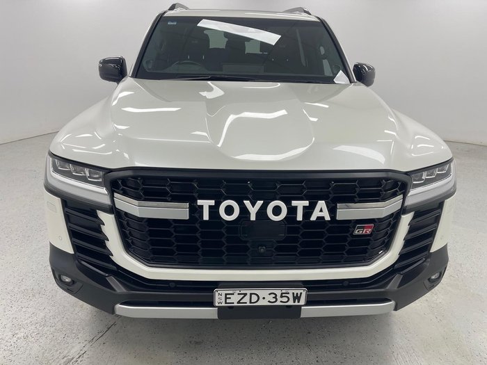 2022 Toyota Landcruiser GR Sport FJA300R 4X4 Dual Range Crystal Pearl