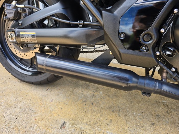 2023 Kawasaki VULCAN S METALLIC FLAT SPARK BLACK