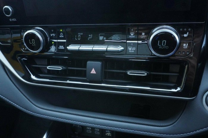 2025 Toyota Kluger Grande