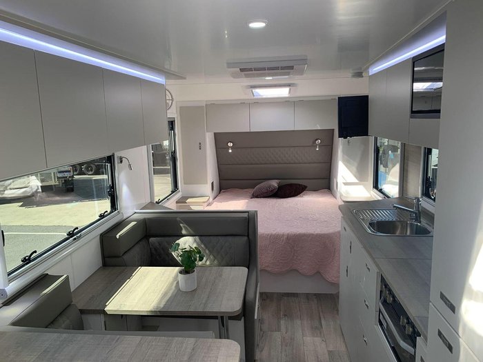 2025 Design RV Odyssey V5-2 20'6
