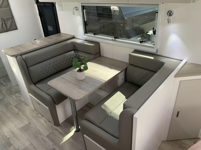 2025 Design RV Odyssey V5-2 20'6