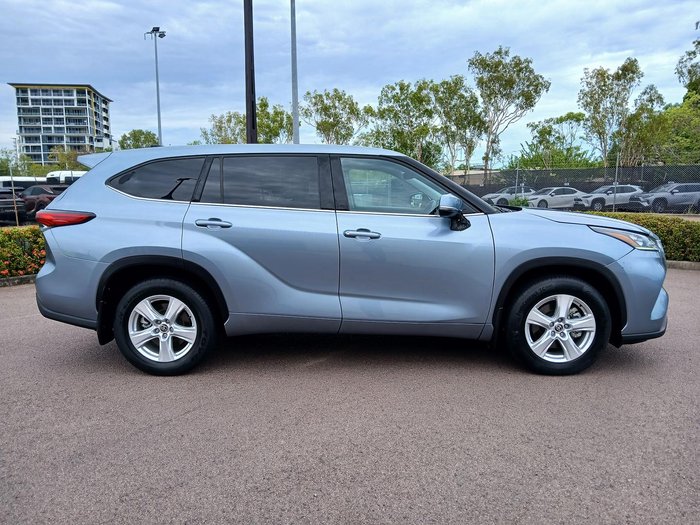 2022 Toyota Kluger GX