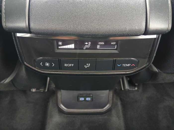 2022 Toyota Kluger GX