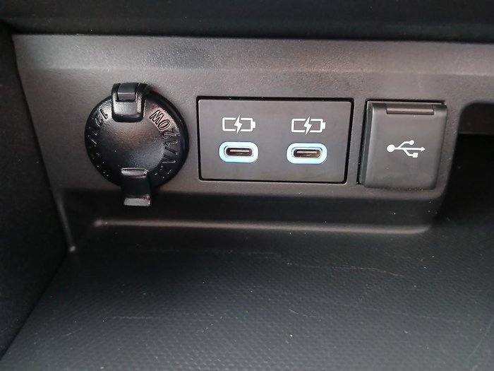 2022 Toyota Kluger GX