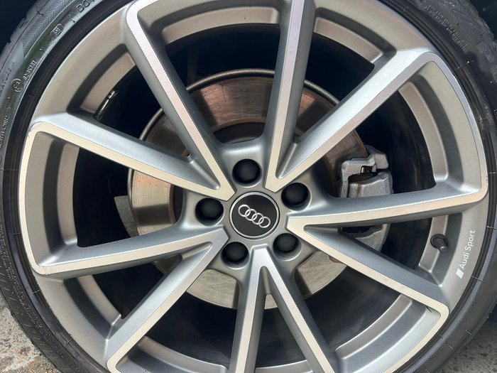 2019 Audi A4 45 TFSI S line