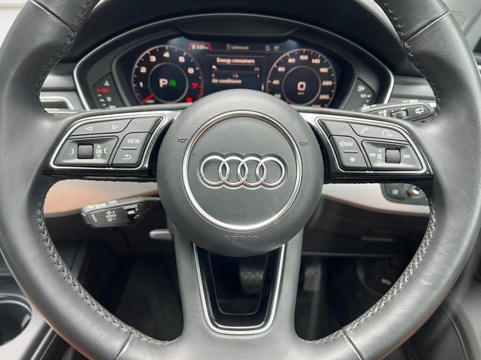 2019 Audi A4 45 TFSI S line