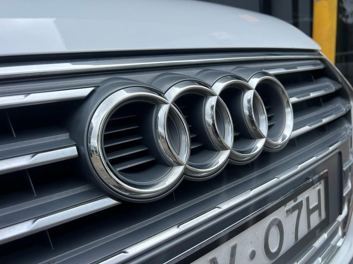 2019 Audi A4 45 TFSI S line