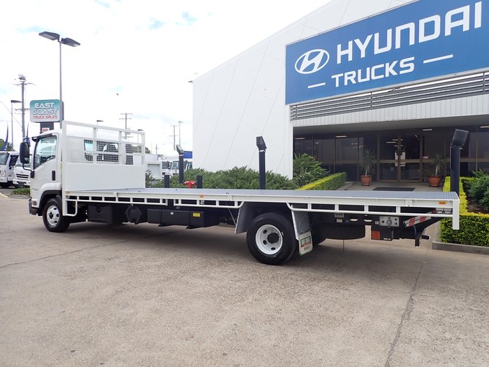 2018 ISUZU FRR 107-210