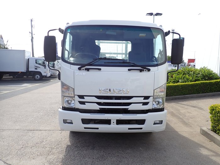 2018 ISUZU FRR 107-210