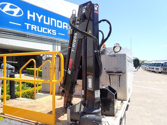 2018 ISUZU NPR 65-190