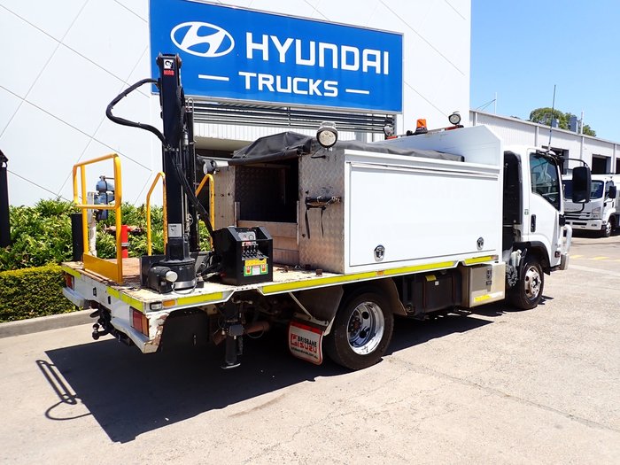 2018 ISUZU NPR 65-190