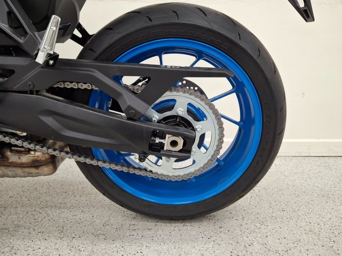 2025 Suzuki GSX-8S Black