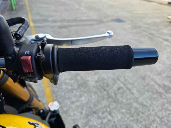 2023 Kawasaki Z900RS SE BLACK