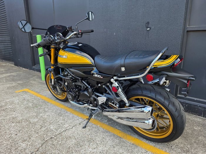 2023 Kawasaki Z900RS SE BLACK