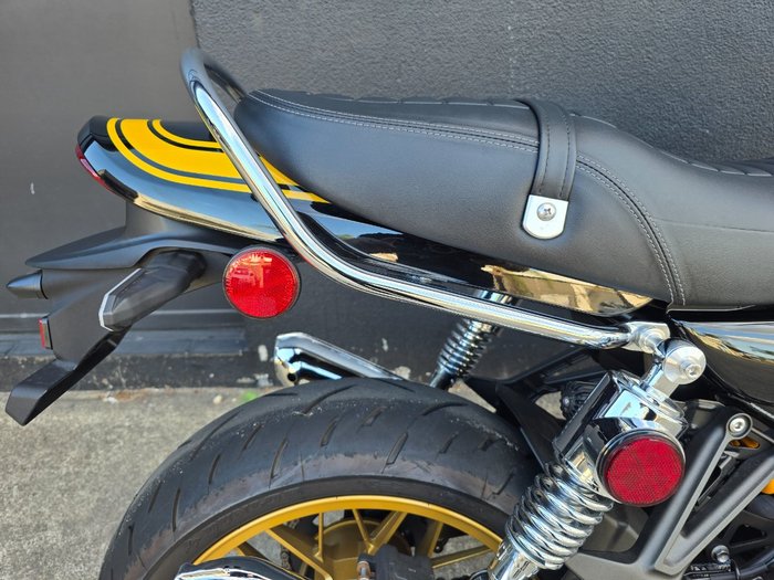 2023 Kawasaki Z900RS SE BLACK