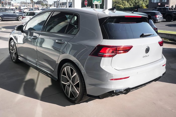 2025 Volkswagen Golf 110TSI R-Line