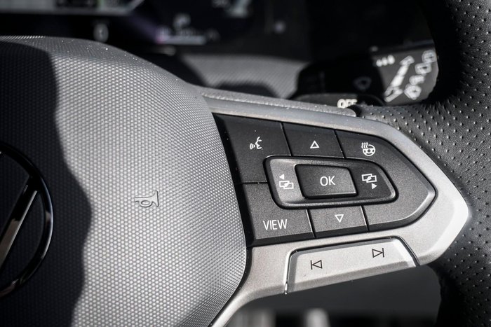 2025 Volkswagen Golf 110TSI R-Line