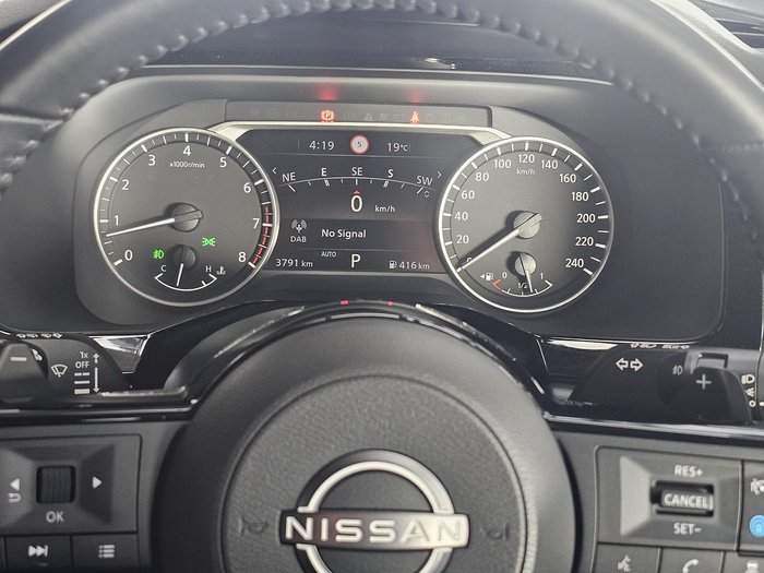 2024 Nissan Pathfinder Ti