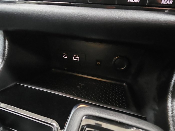 2024 Nissan Pathfinder Ti