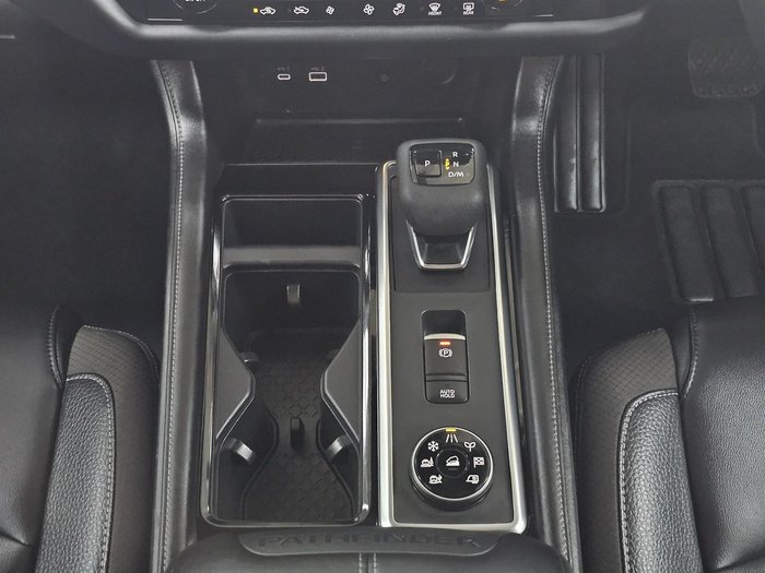 2024 Nissan Pathfinder Ti