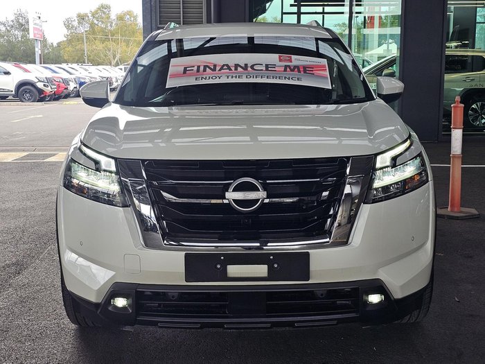 2024 Nissan Pathfinder Ti