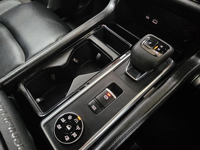 2024 Nissan Pathfinder Ti