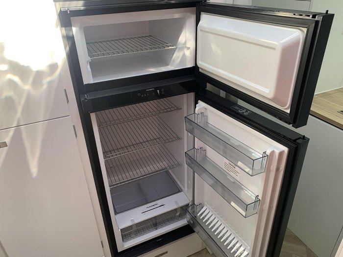 2025 Essential Caravans Cruiser V5-2 20'6