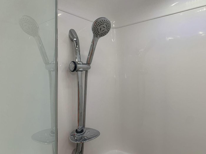 2025 Essential Caravans Cruiser V5-2 20'6