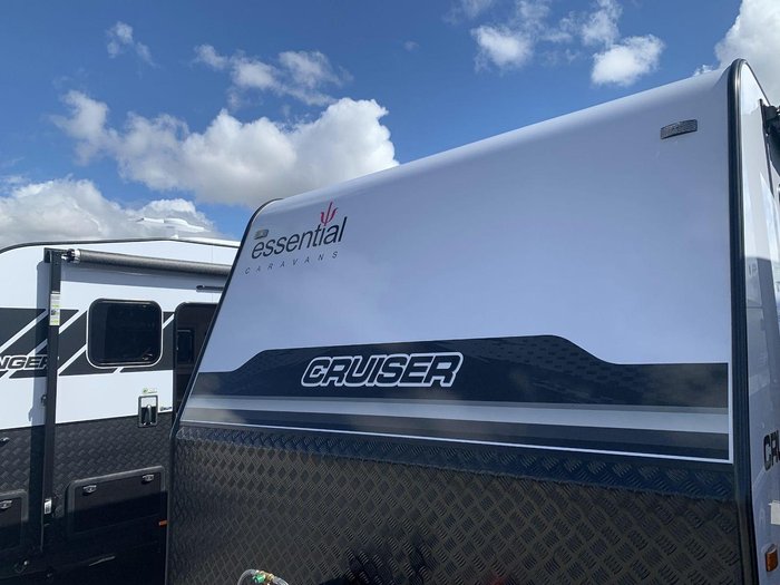 2025 Essential Caravans Cruiser V5-2 20'6