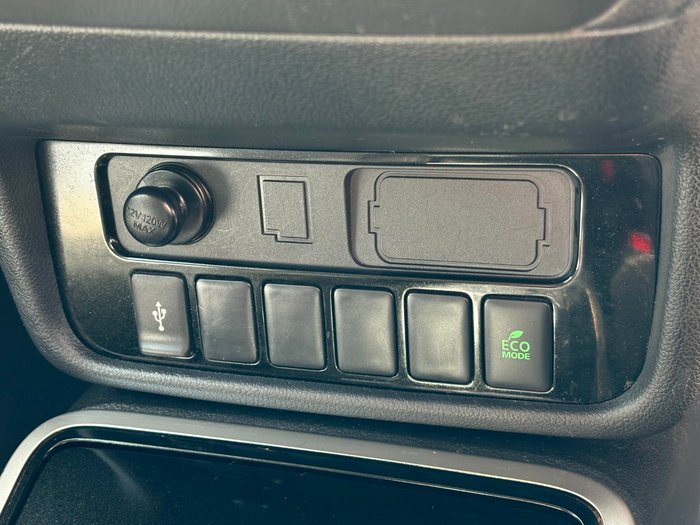 2021 Mitsubishi Outlander ES