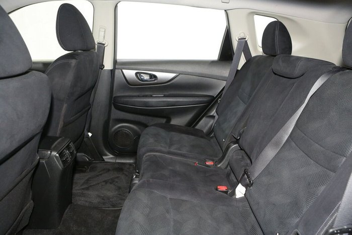 2014 Nissan X-TRAIL ST