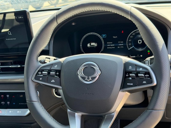 2025 KGM Musso Advance Q261 MY26 4X4 Dual Range Space Black