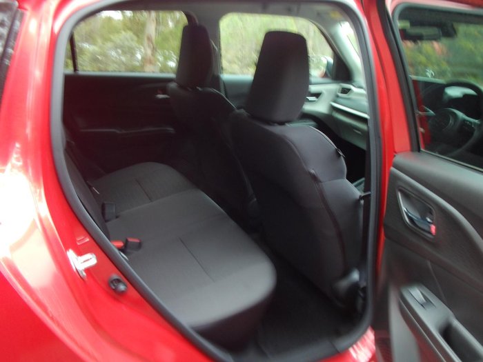 2025 Suzuki Swift Hybrid Plus