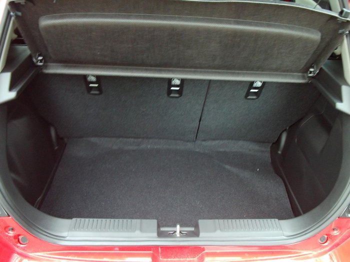 2025 Suzuki Swift Hybrid Plus