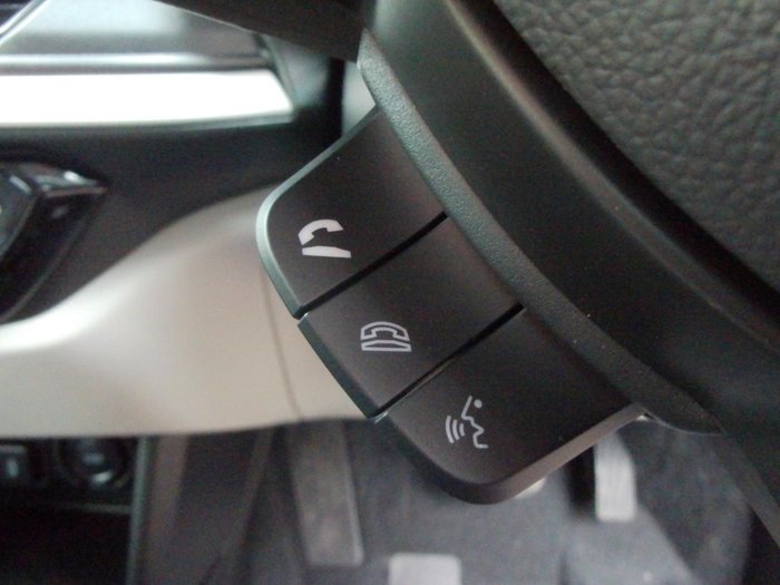 2025 Suzuki Swift Hybrid Plus