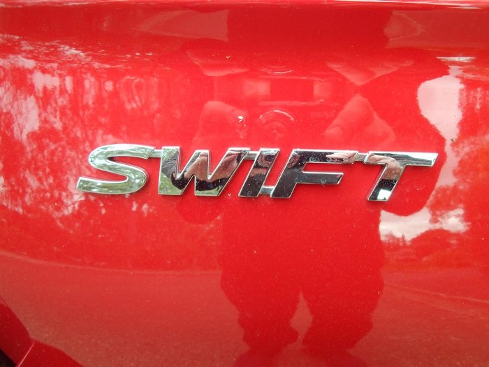 2025 Suzuki Swift Hybrid Plus