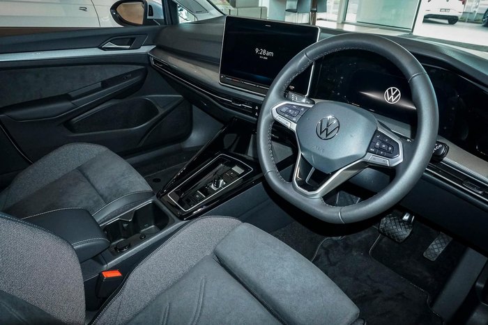 2025 Volkswagen Golf 110TSI Style