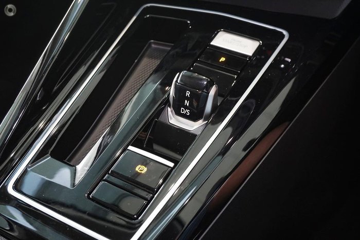 2025 Volkswagen Golf 110TSI Style