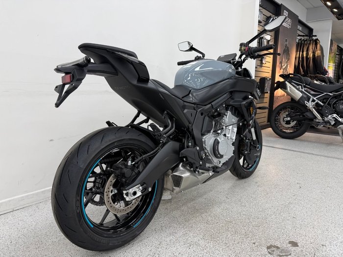 2025 CFMOTO 2025 CF Moto 675CC 675NK ABS Road Aerolite Grey