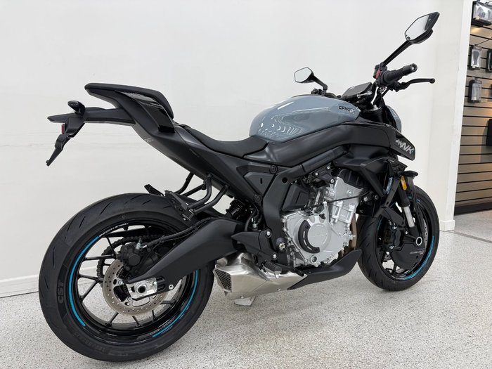 2025 CFMOTO 2025 CF Moto 675CC 675NK ABS Road Aerolite Grey