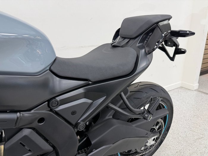 2025 CFMOTO 2025 CF Moto 675CC 675NK ABS Road Aerolite Grey